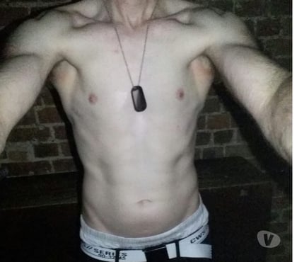 Gay escorts Bedford Central Bedfordshire - Photos for BI CHAV HUNG ESCORT