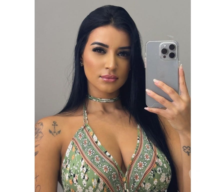 Escorts West London Acton - West London - Photos for SUELA🫦SOPHISTICATED LADY FOR GENTLEMEN🇧🇷