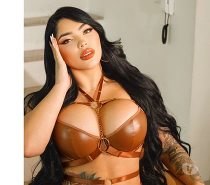 Photos for Luana Nakamura latina