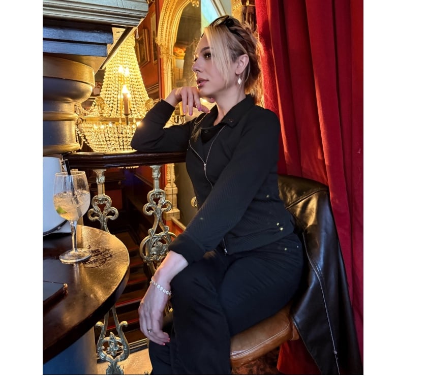 Trans Escorts West London Notting Hill - West London - Photos for Beautiful blonde TS top pornstars in Holland Park