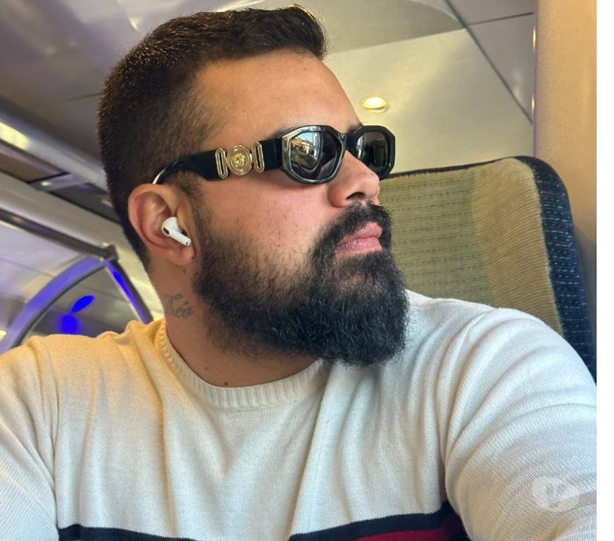  Gay massage North West London Finchley Road Station - North West London - Photos for 🔥STRAIGHT MAN FROM BRAZIL - OUT AND DISCREET🔥