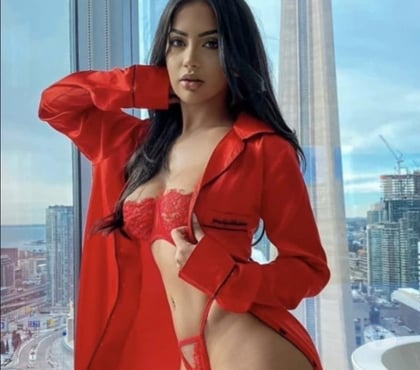 Escorts Birmingham City Centre Birmingham - Photos for New girls in town 🤭 BEST PARTY GIRL🎉🥳👯‍♀️