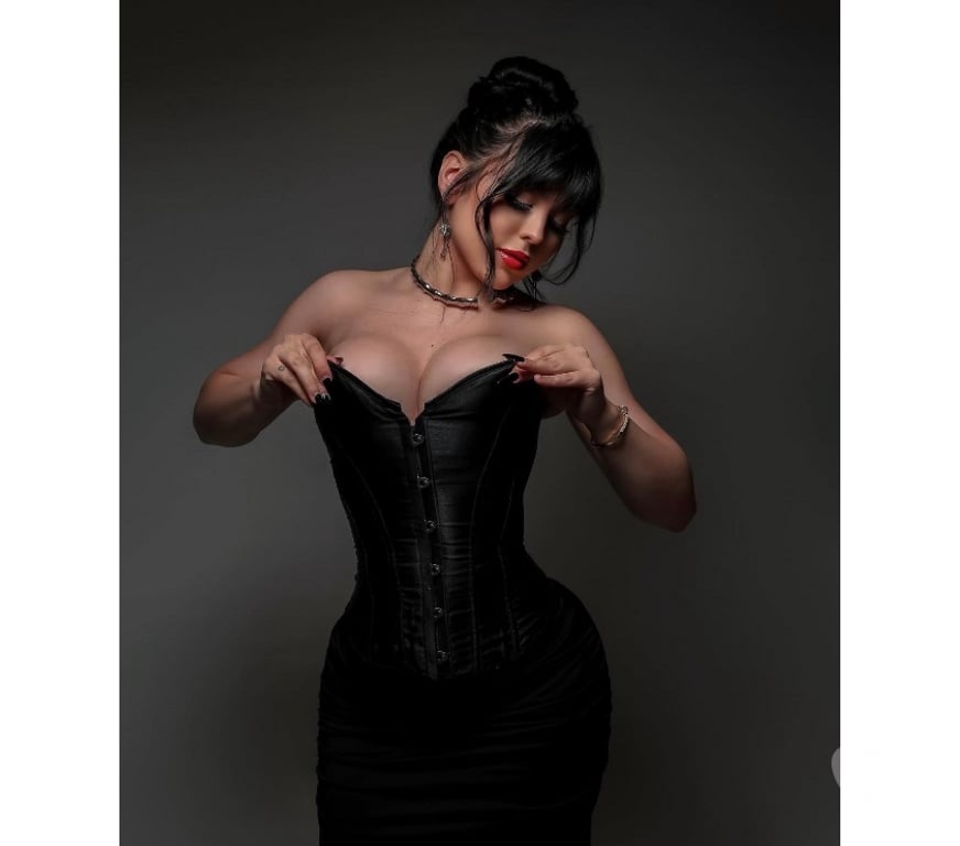 Escorts East London Shadwell - DLR Station - East London - Photos for Sara🍭mel🍒BRAZILIAN 🇧🇷