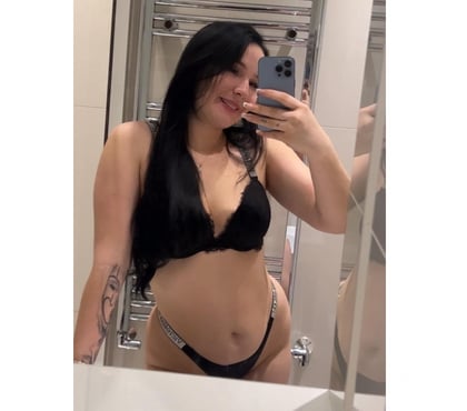 Escorts Three Bridges Crawley - Photos for 😋Back in Crawley Liz😍 1 week only 💜