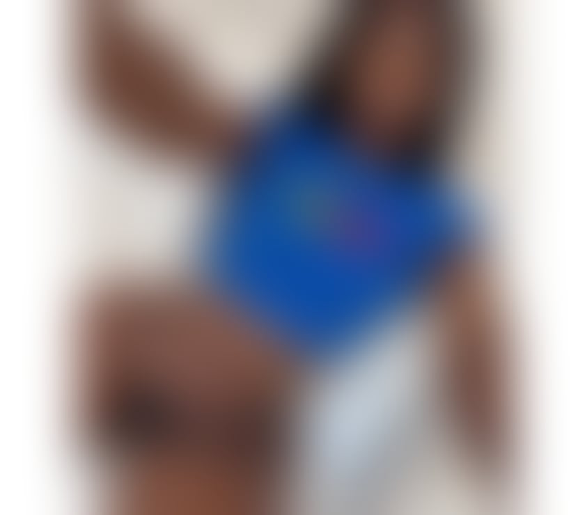 Escorts Peterborough Peterborough City Centre - Peterborough - Photos for Julia – Soft Voice & Tender Attention