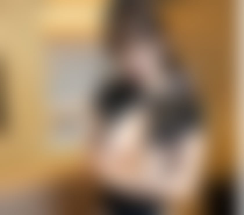  Escorts East Croydon (Tramlink) Station South East London - Photos for #LoveAndTravel ❤️🌍