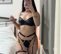 JESSICA NEW GIRL IN TOWN