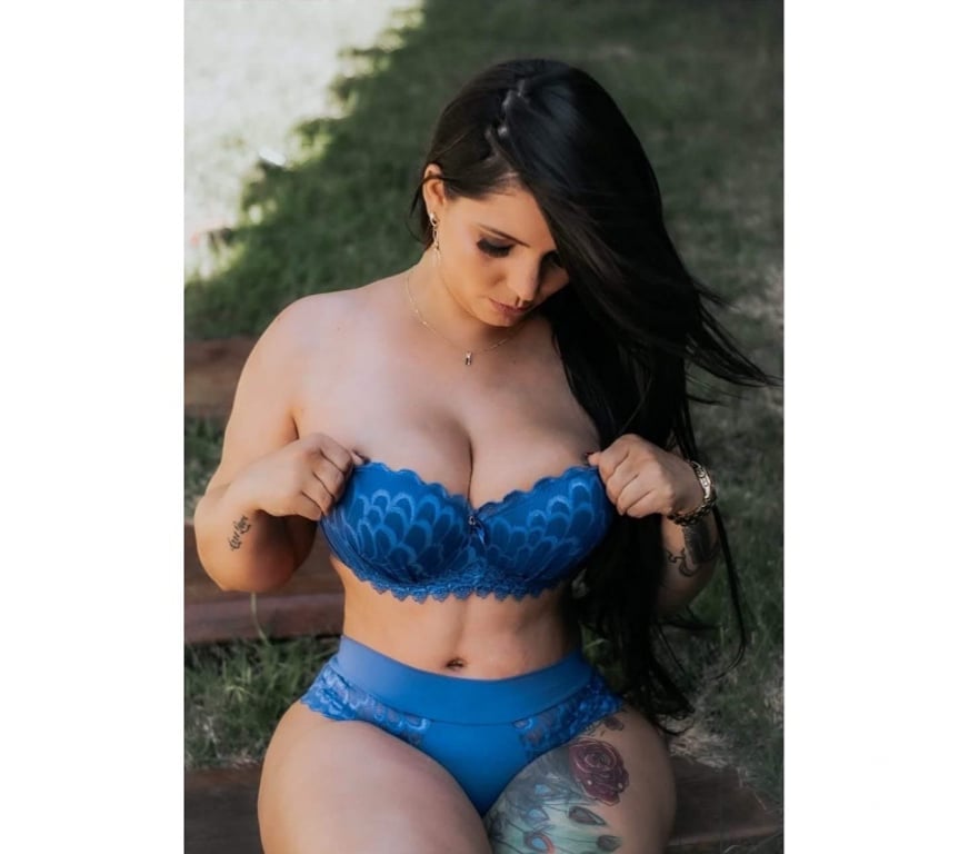 Escorts South West London Sutton - Photos for Jullie Naught and Party Girl 🥳