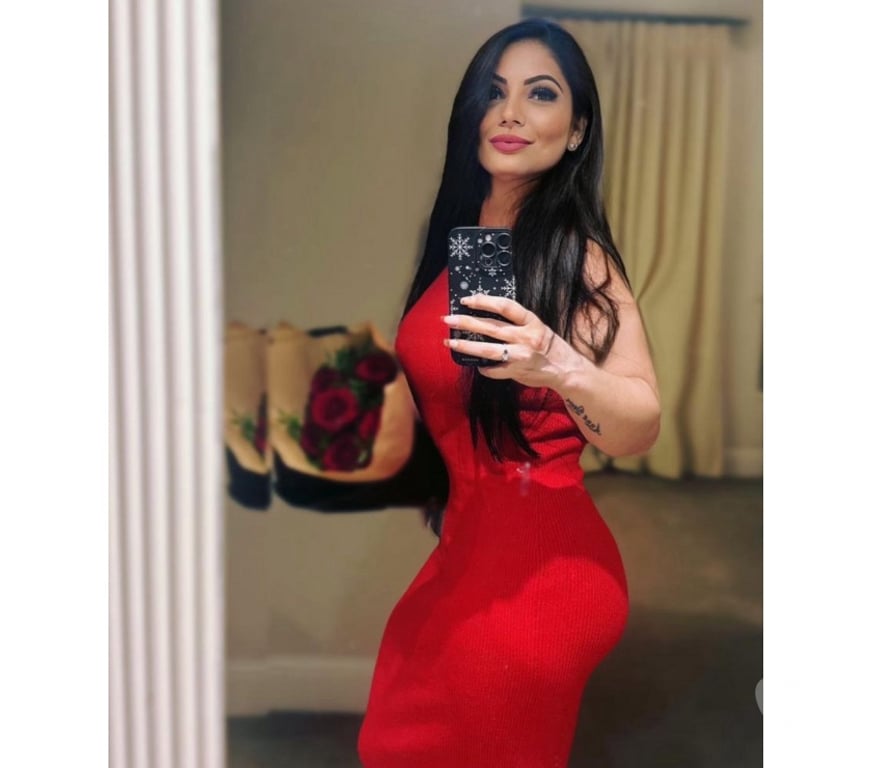 Escorts South West London Sutton - Photos for Jullie Naught and Party Girl 🥳