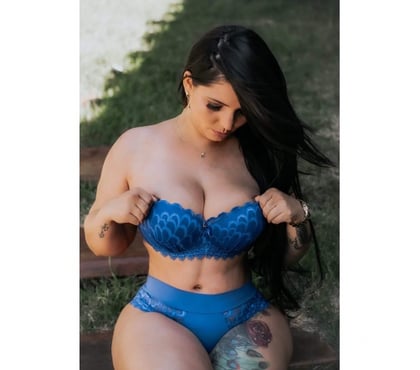  Escorts & Erotic Massage Wallington Sutton - Photos for Jullie Naught and Party Girl 🥳