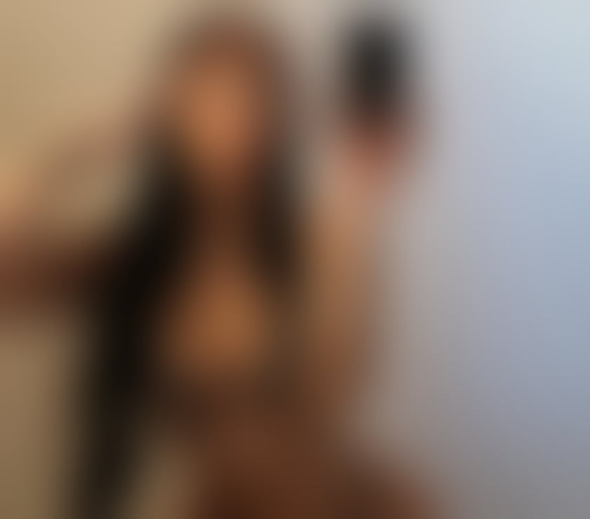 Escorts Greater Manchester Manchester - Photos for Brazilian Beauty 🇧🇷 Naughty Curves 🍑💋