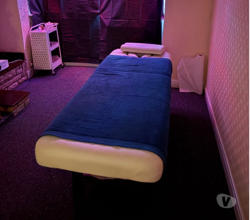 Escorts Lancashire Chorley - Photos for Relaxing Massage, Warm Environment. Attentive Service