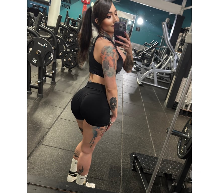 Escorts Norfolk Norwich - Photos for 💁🏻‍♀️Yes, that’s SARAH for couple days in town