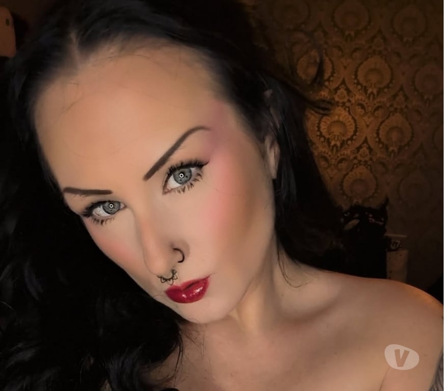 Adult Entertainment East London Abbey Road - DLR station - East London - Photos for 🖤 Goth Goddesses 🖤 Dom..texting, video calls & more