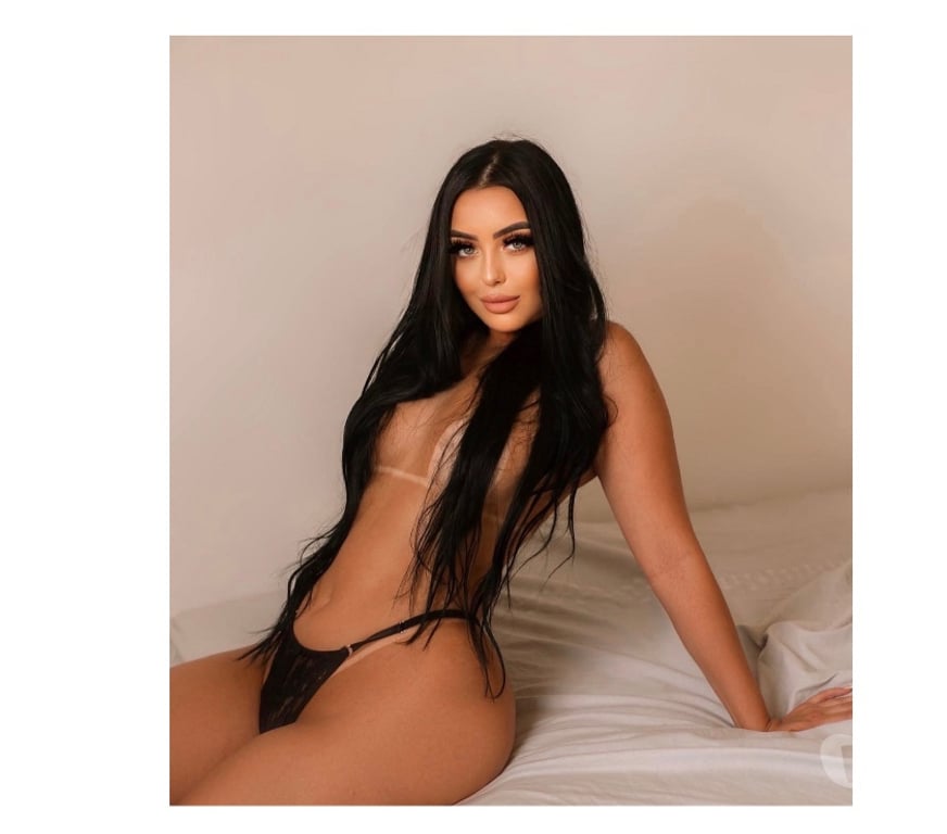 Escorts West Midlands Walsall - Photos for 🇧🇷🌙MIA🌙🔥Your Brazilian🔥Party Girl🇧🇷