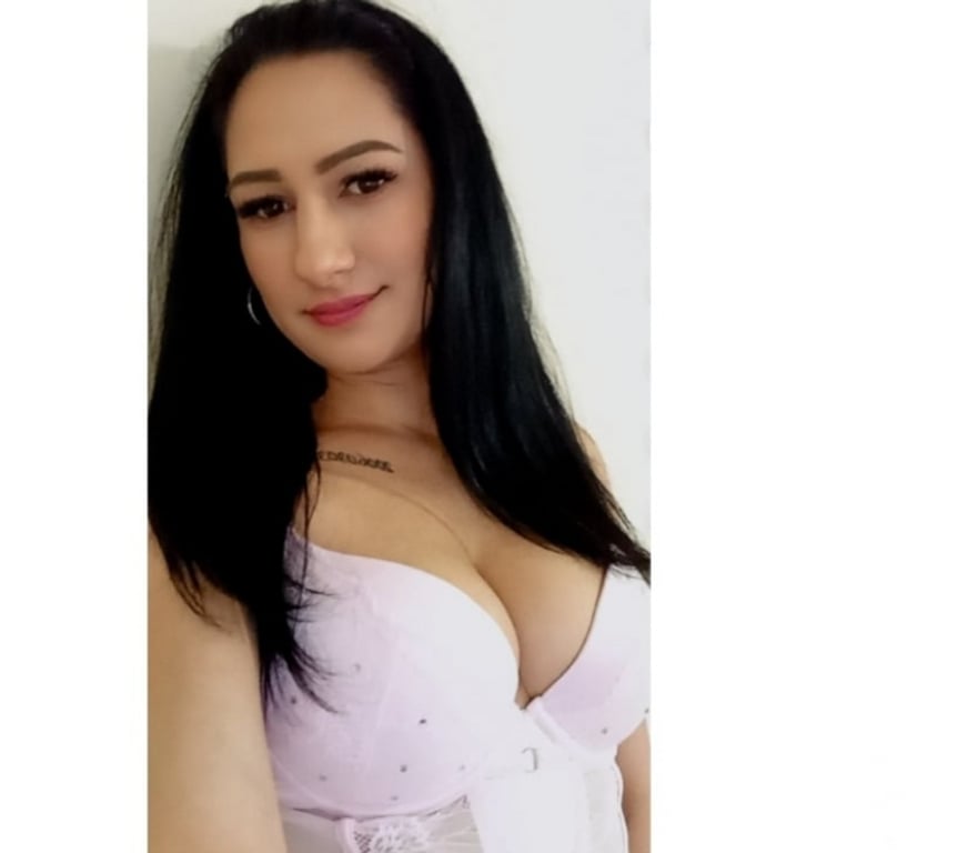 Escorts North London Haringey - Photos for NEW PARTYGIRL BOOK ME NOW