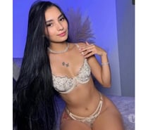 BRUNA BABY FACE 22 y🥰SEXY LATINA