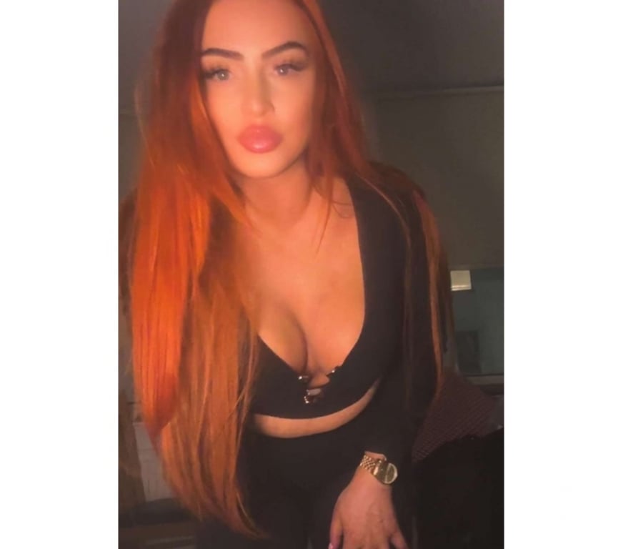 Escorts Essex Basildon - Photos for English Redhead - Incall - Outcall - Video Call - Content
