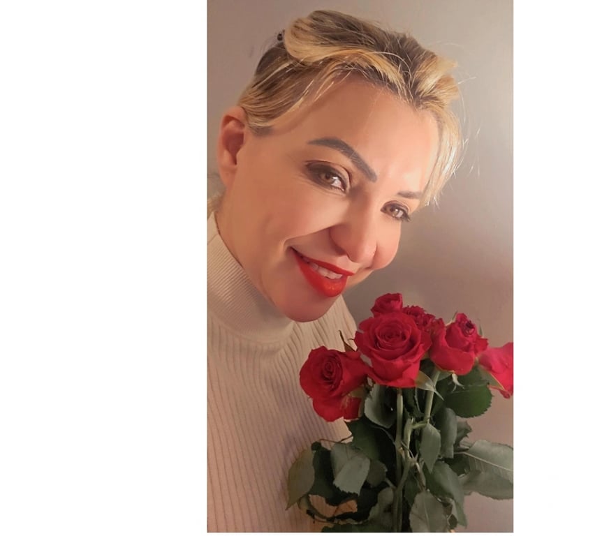 Escorts Central London Soho - Central London - Photos for NEW Bombshell Lyza 🌶 Redhead Party Girl💯