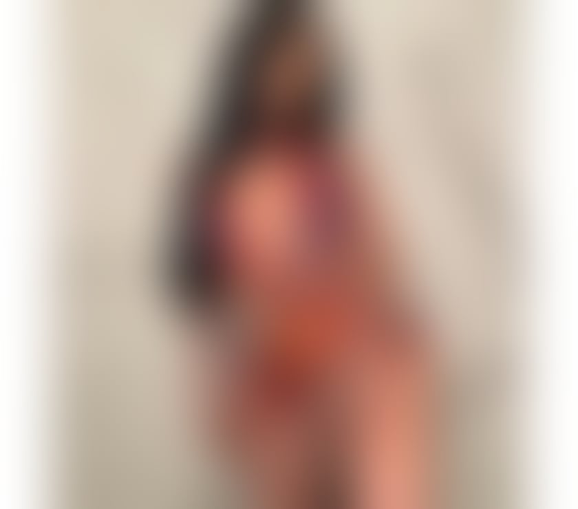 Photos for Alicia🍾Party Girl🔥Hot Girl🔥