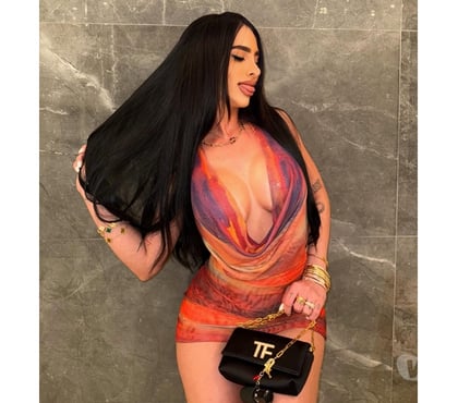 Photos for Alicia🍾Party Girl🔥Hot Girl🔥