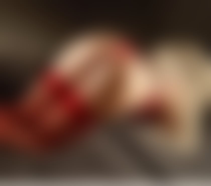 Escorts East London Chingford - East London - Photos for Yvonne - petite French beauty