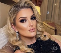 Photos for Sophie -British beauty