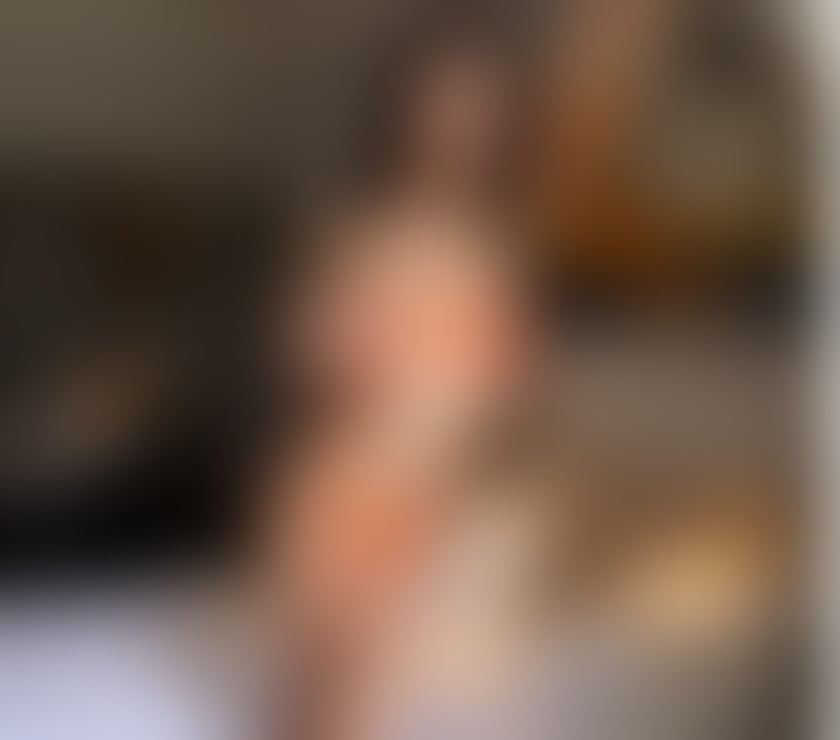 toys available 🍭 party x call me now babe 🔝