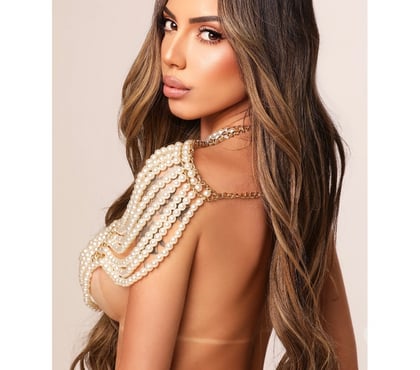 Photos for Scarlet ⚜️ New in town ⚜️ Video call 📷✨