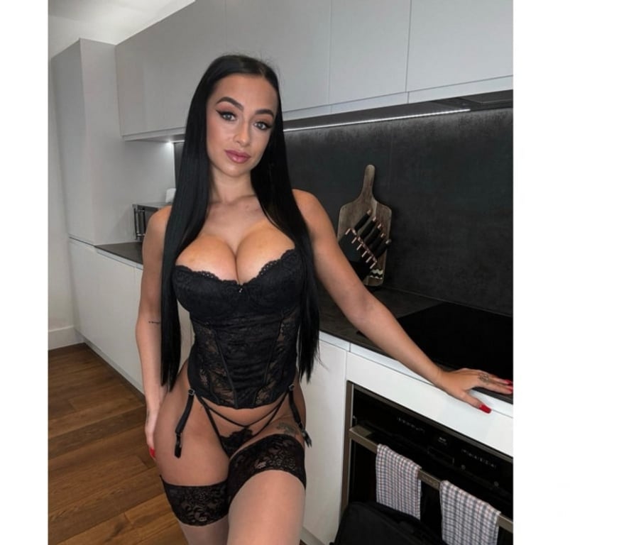 Escorts Greater Manchester Manchester - Photos for 🥳LETY🥳PARTY GIRL-INCALL&OUTCALL