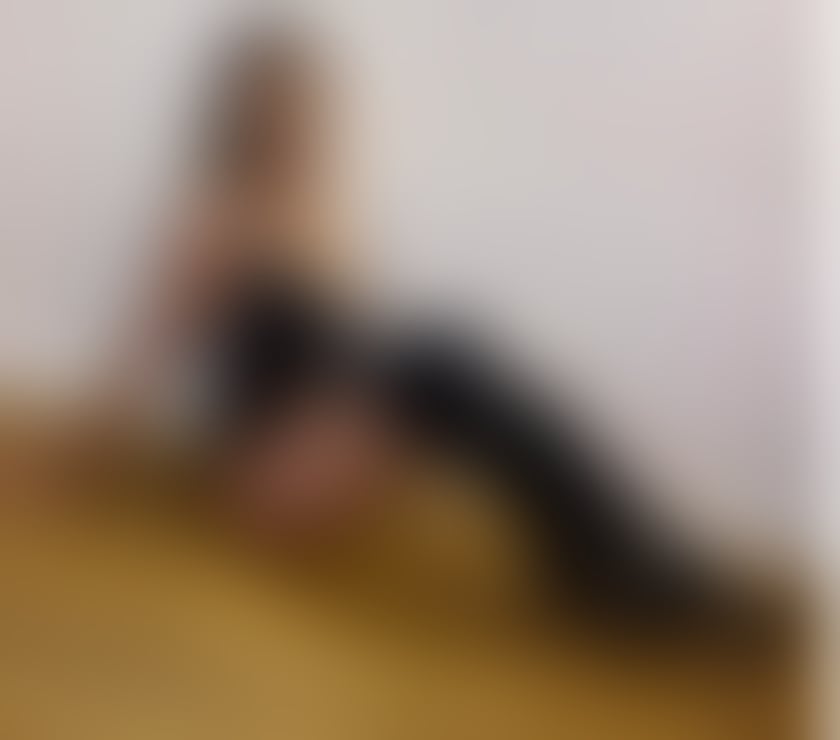 Incall&outcal Francesca Italy girl Best service Dom&strap