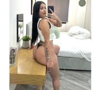 GABI 🎉 BRAZILIAN PARTY GIRL 🍾