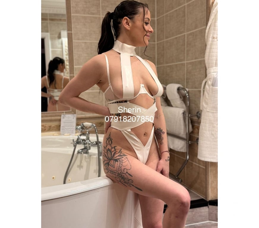 Escorts Oxfordshire Oxford - Photos for Sherin 🔞 new hot girl 🔥 tattoo ✔ 100% real 📸