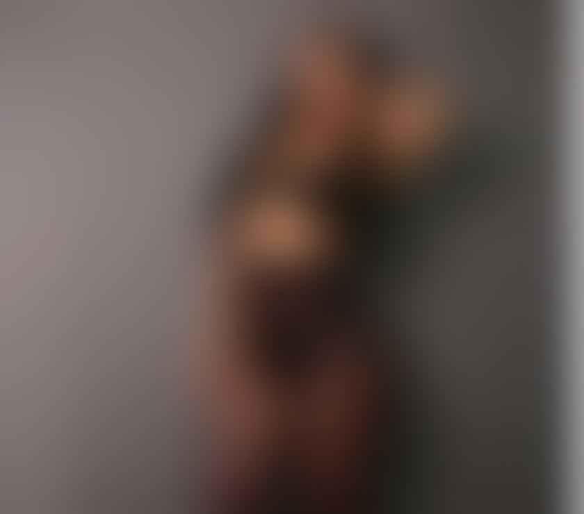 Escorts West London Ealing Broadway - West London - Photos for ✨ Aira – Elegant, Real & Impossible to Forget ✨