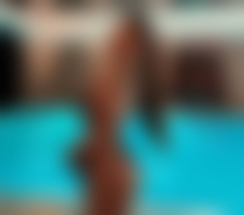 SLIM FIT BRUNETTE ❤️ OUTCALL