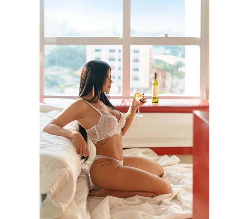 Escorts Brent East Lane Business Park - Brent - Photos for Mariana Gorgeous – A Beautiful Experience You Deserve