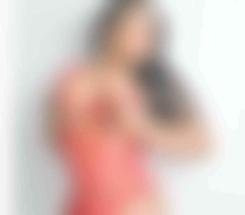 Escorts South West London Wandsworth - South West London - Photos for Naughty Colombian transsexual completes huge endowment