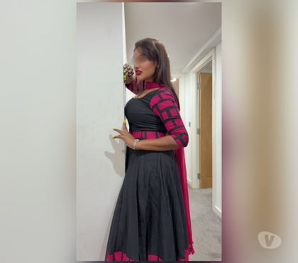 Escort Barking Station East London - Photos for Indian Tamil Girl Sindhu New in Barking