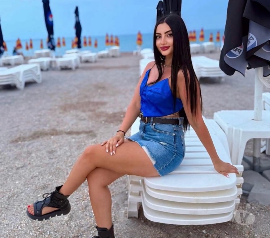 Escorts Oxfordshire Cherwell - Photos for Emilia NEW IN TOWN AND OUTCALL