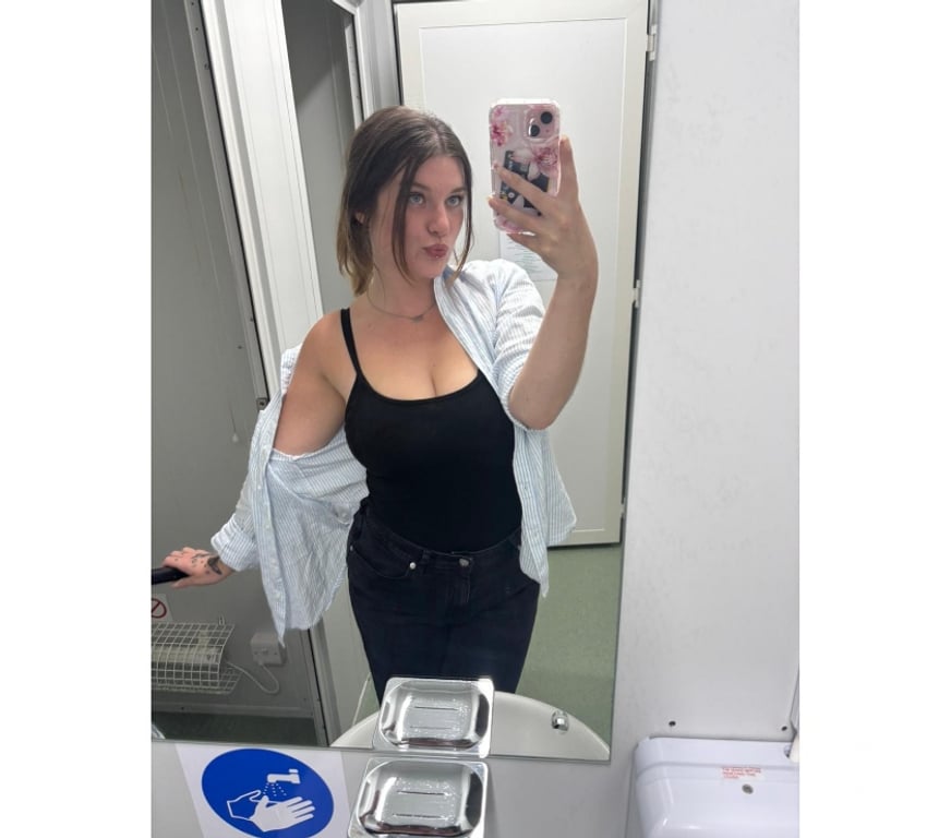 Escorts South East London Bermondsey - South East London - Photos for ENGLISH 😈 CURVY 🍑 NAUGHTY REAL✅️ LONDON❗️