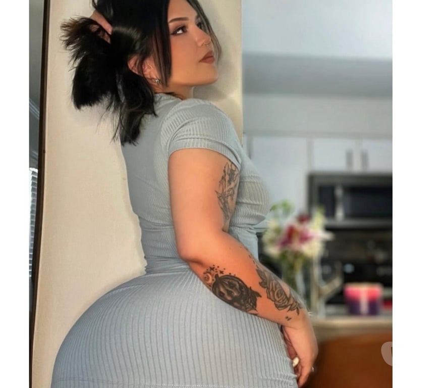 Escorts Glasgow Crosshill - Glasgow - Photos for 🍆🫦FIRST TIME IN TOWN HORNY! MIRELA PARTY GIRL💦🍑