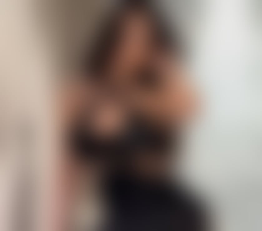 Hot 🔥 girl back in your town 💖