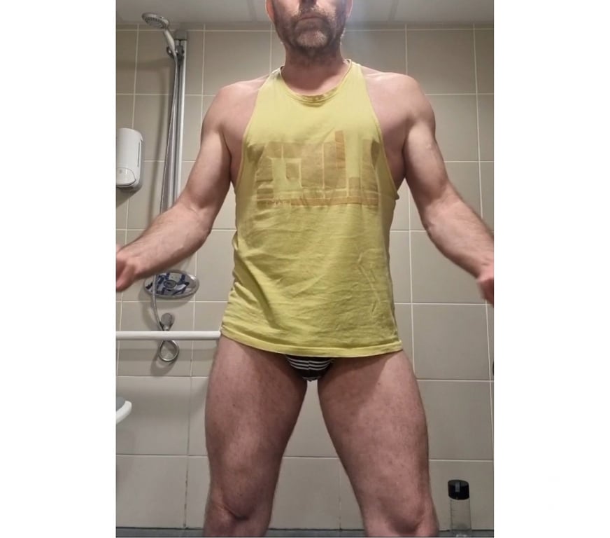  Gay massage Lincolnshire South Kesteven - Photos for Gym Fit 4 Curious Men