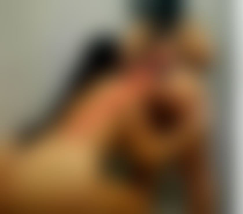 Escorts Nottinghamshire Nottingham - Photos for 2 GIRL B2B DOMINATED TOYS STRAPON 🧸 DOMINATION