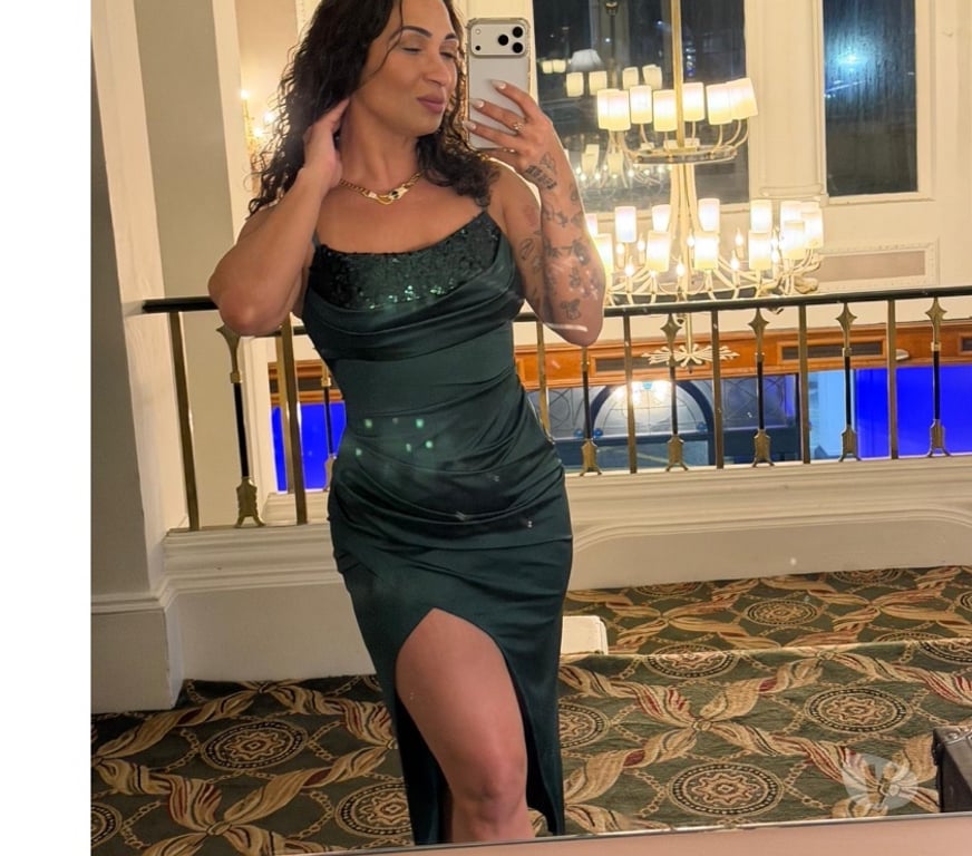 Escorts Essex Basildon - Photos for Danger disguised as charm Amanda 🇧🇷🫦 PartyGirl