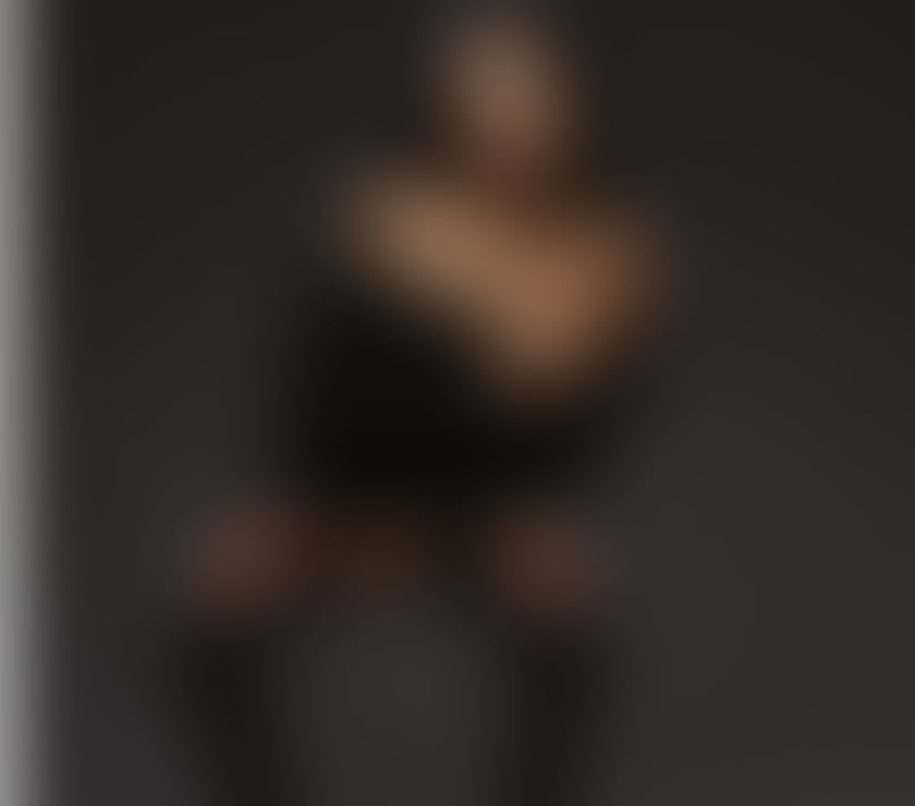 Escorts West London Hillingdon - Photos for AVAILABLE COME TO ME 😍 🎉