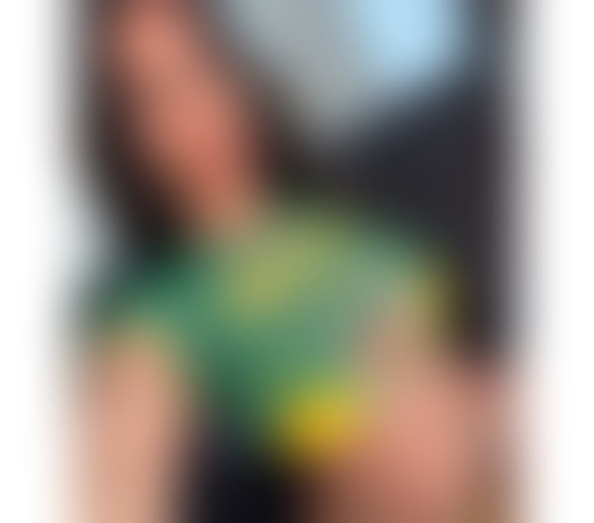  Escorts & Erotic Massage Belfast City Centre (South) Belfast - Photos for ☎️☎️CHRISS PARTY GIRL NEW IN TOWN☎️☎️