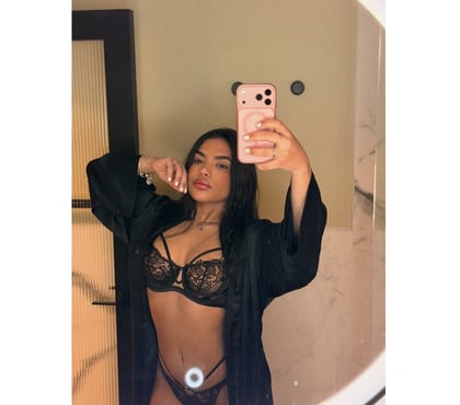 Escort Brentford Hounslow - Photos for brunette with a big butt 🍑