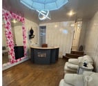 Professional relaxing massage with hot oils