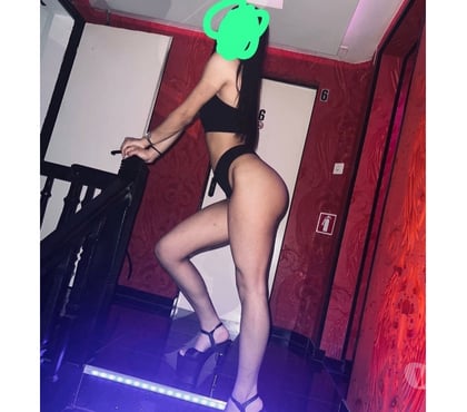 Escorts Commercial Road East London - Photos for ANTONIA🍭HOT CURVY PARTY-GIRL 🥳REAL